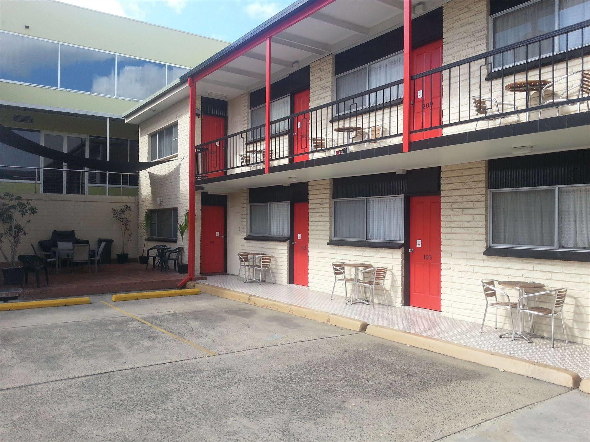 New Olympic Motel Lismore Exteriör bild